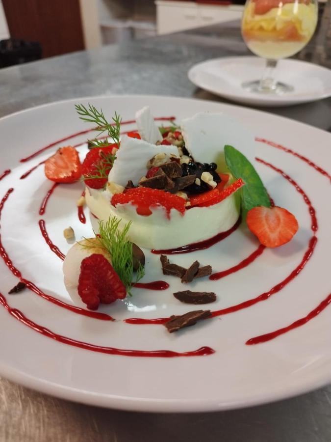 Aparthotel Helvetia 크란스몬타나 외부 사진
